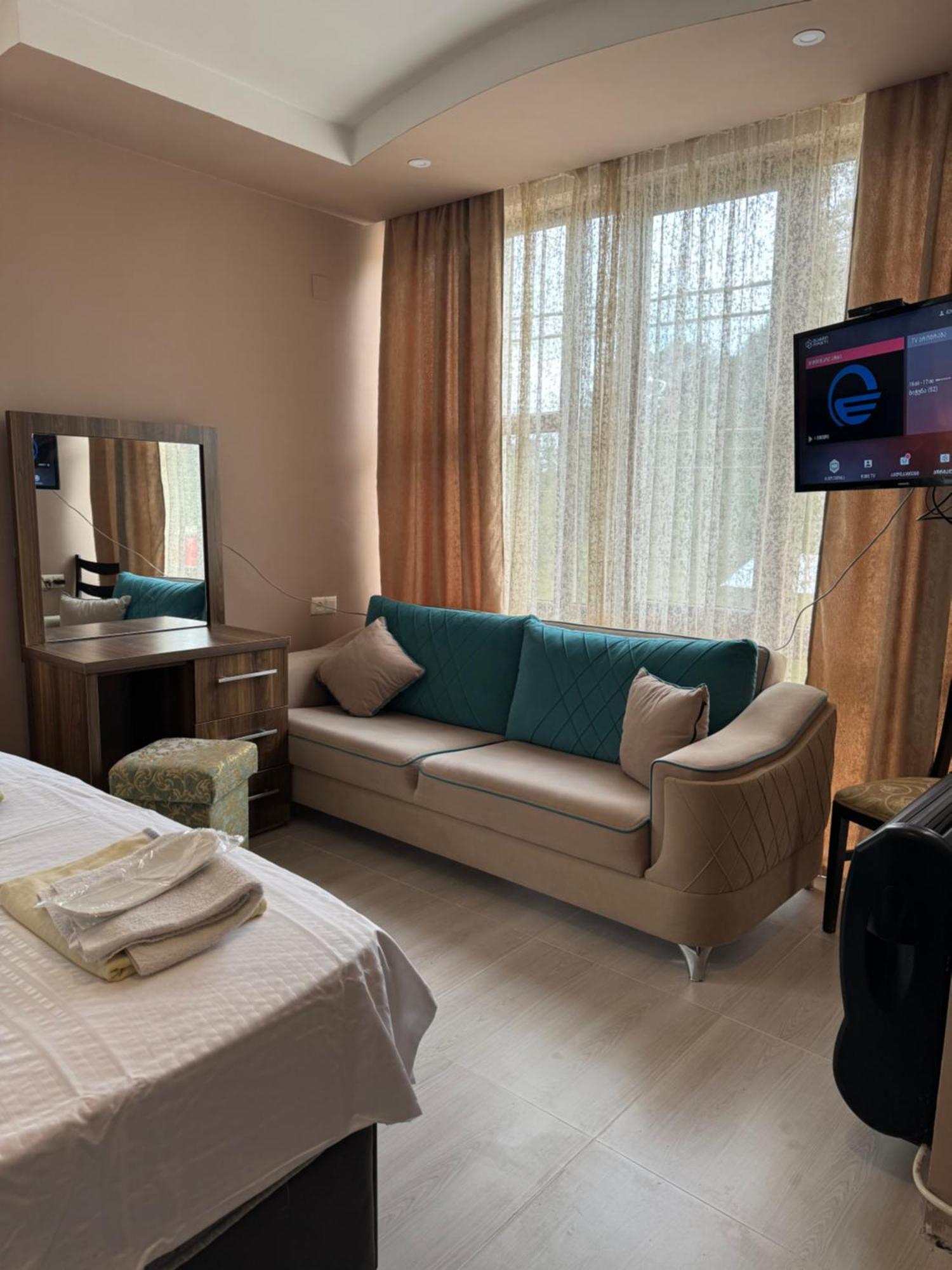 Hotel Guga Kobuleti Kültér fotó